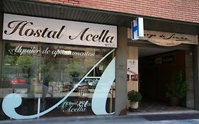Hostal Acella